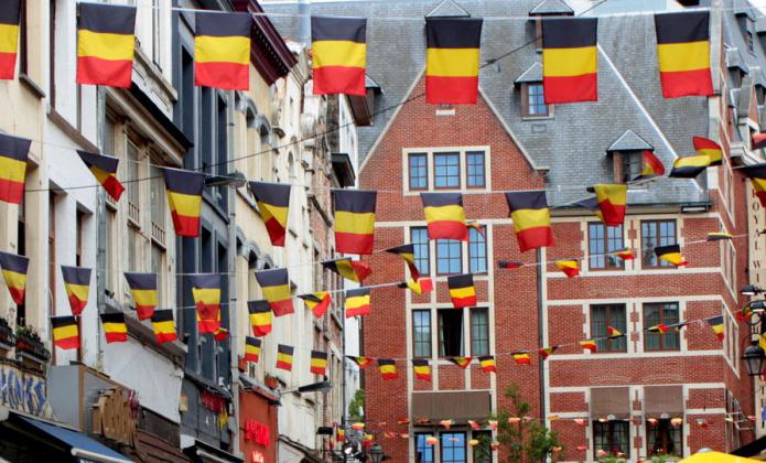 איך נראה דגל בלגיה ומה זה אומר?